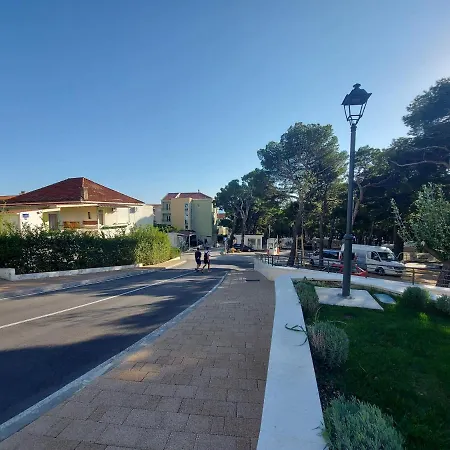 The Location In Makarska,free P, Option Bikes Guest house