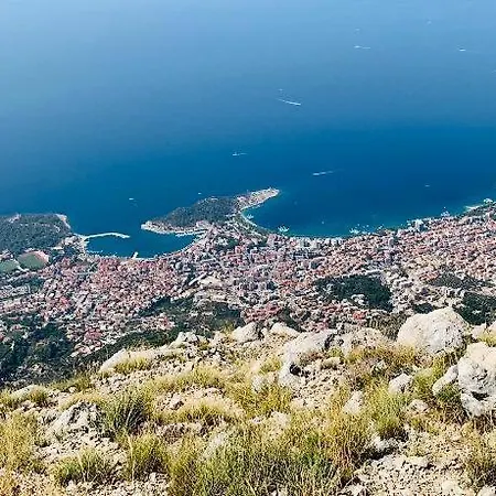Guest house The Location In Makarska,free P, Option Bikes Makarska