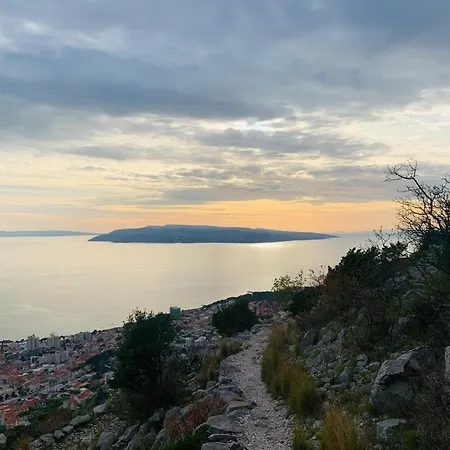 The Location In Makarska,free P, Option Bikes * Makarska