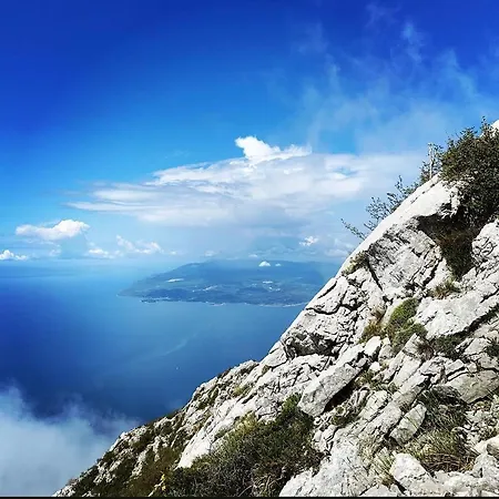 The Location In Makarska,free P, Option Bikes * Makarska