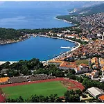 The Location In Makarska,free P, Option Bikes 3* 마카르스카