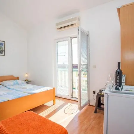 Affittacamere The Best Location In Makarska,Free P,Apt Mile,Bikes Makarska
