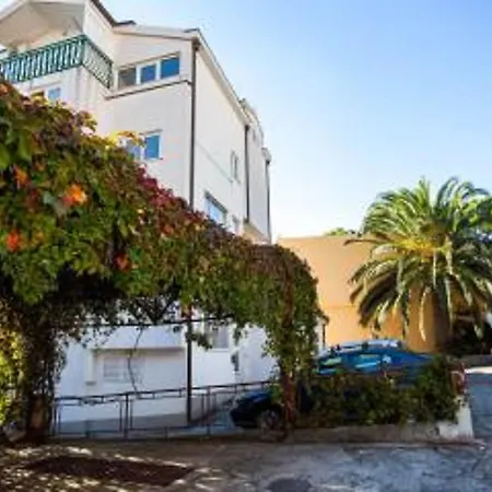 Gasthof The Location In Makarska,free P, Option Bikes 3*