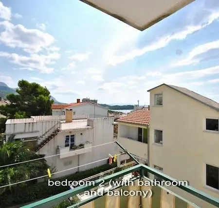 The Location In Makarska,free P, Option Bikes 3*