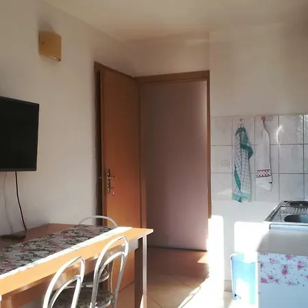 The Location In Makarska,free P, Option Bikes Гостевой дом 3*