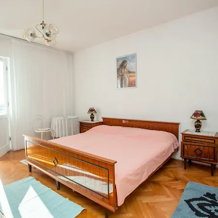 The Location In Makarska,free P,apt Mile,bikes Penzion Makarská