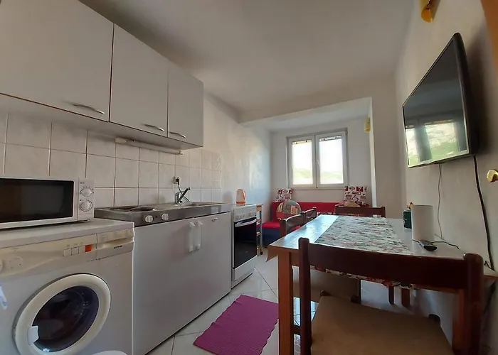 Konukevi The Location In Makarska,free P, Option Bikes 3*