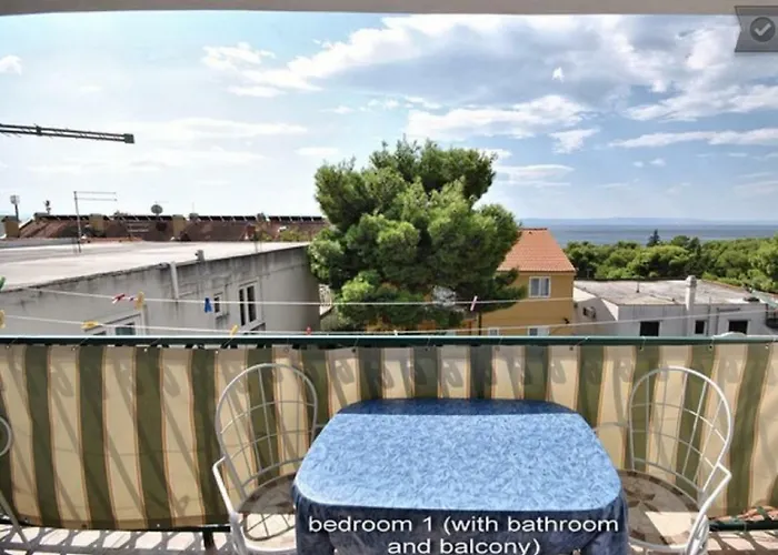 The Location In Makarska,free P, Option Bikes 3*