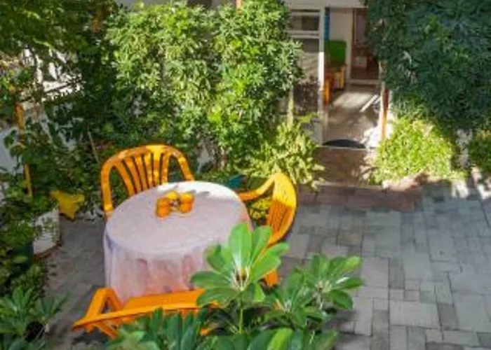 The Location In Makarska,free P, Option Bikes 3*