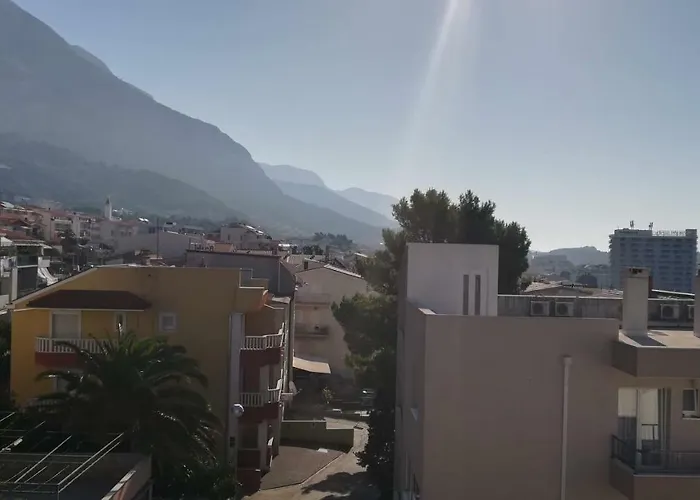 The Location In Makarska,free P, Option Bikes Vendégház