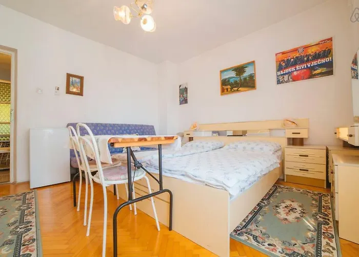 The Location In Makarska,free P, Option Bikes Makarska