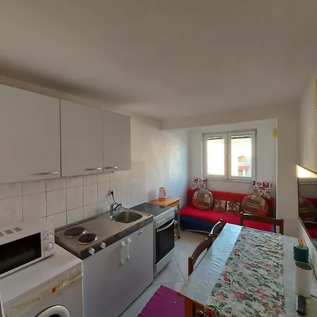 The Location In Makarska,free P, Option Bikes Gasthuis Makarska