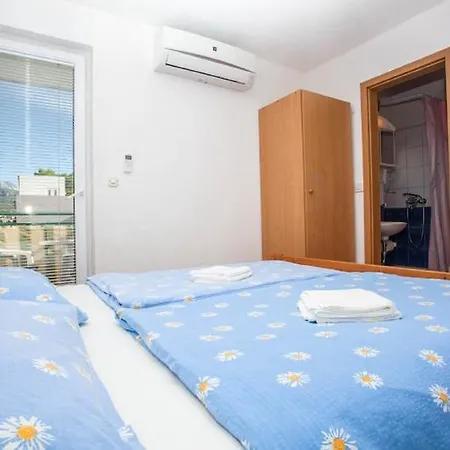 Gasthuis The Location In Makarska,free P, Option Bikes